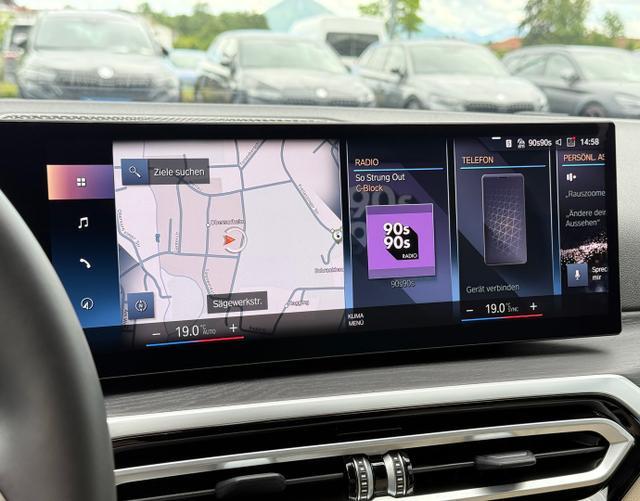 Touchscreen Display BMW 3er Touring 330e M Sport Sportautomatik