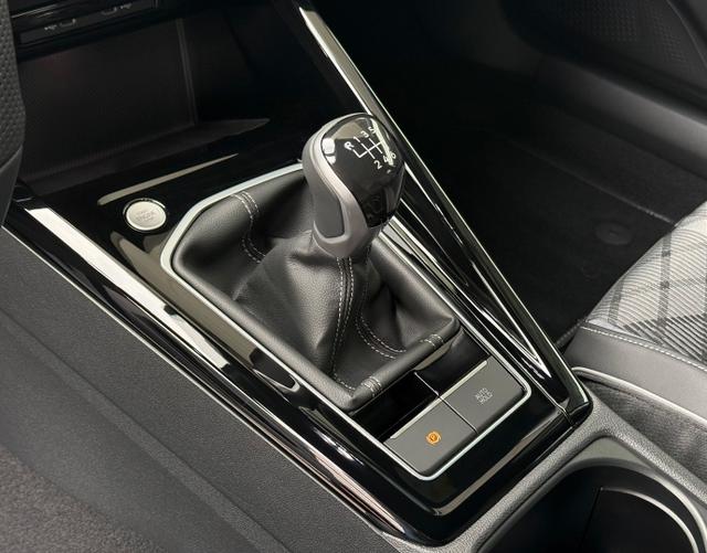 Schaltgetriebe Volkswagen Golf Variant R-LINE 1.5 TSI 