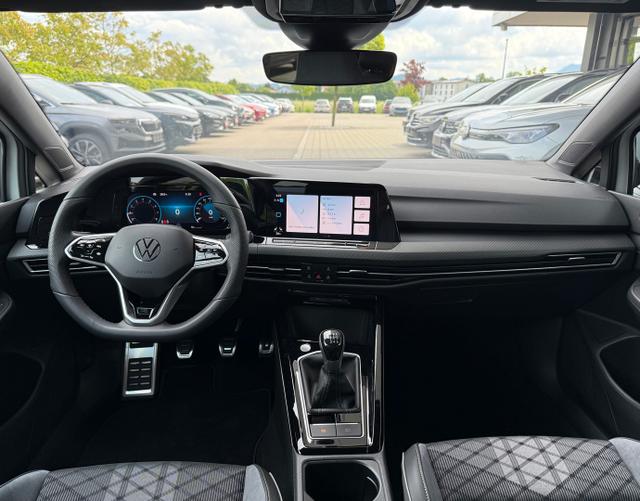Innenraum Volkswagen Golf Variant R-LINE 1.5 TSI 