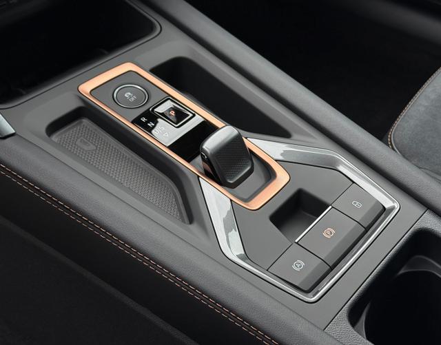 Automatikgetriebe Cupra Leon Sportstourer VZ 2.0 TSI 245 kW DSG 