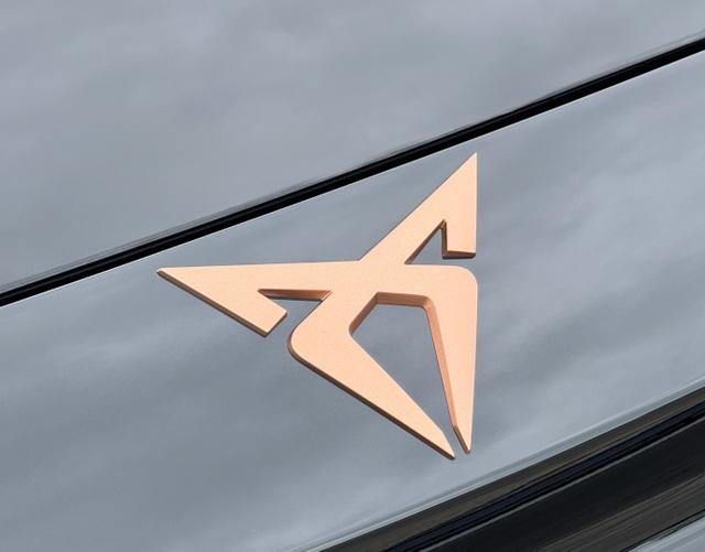 Logo Cupra Leon Sportstourer VZ 2.0 TSI 245 kW DSG
