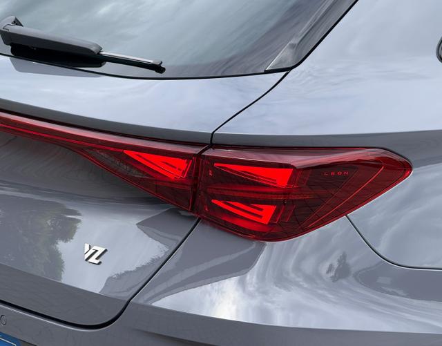 LED Rückleuchte Cupra Leon Sportstourer VZ 2.0 TSI 245 kW DSG 