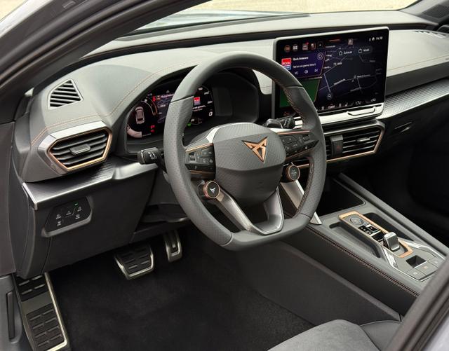 Interieur Cupra Leon Sportstourer VZ 2.0 TSI 245 kW DSG 