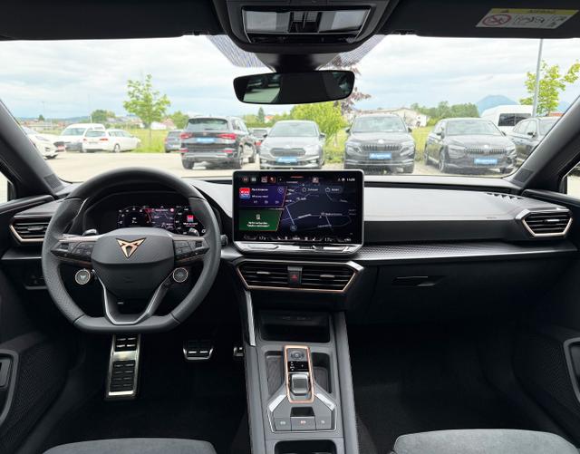 Innenraum Cupra Leon Sportstourer VZ 2.0 TSI 245 kW DSG 