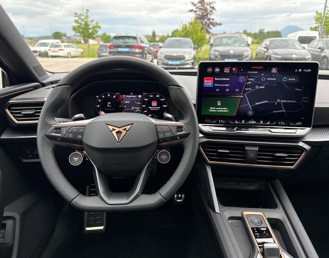 Innenraum Cupra Leon Sportstourer VZ 2.0 TSI 245 kW DSG 