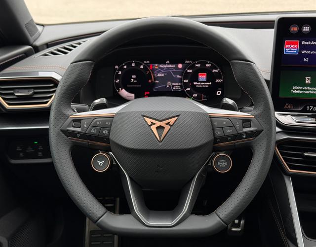 Lenkrad Cupra Leon Sportstourer VZ 2.0 TSI 245 kW DSG 