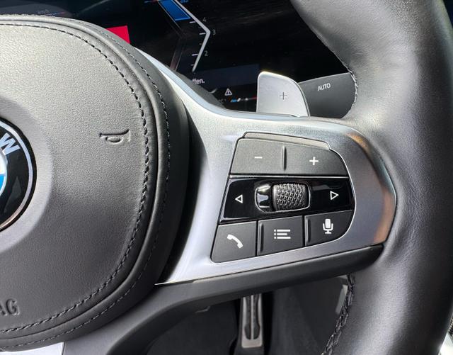 Multifunktionslenkrad BMW 4er Gran Coupé 420 d Mild Hybrid xDrive M Sport 