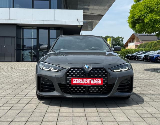 Vorne BMW 4er Gran Coupé 420 d Mild Hybrid xDrive M Sport 