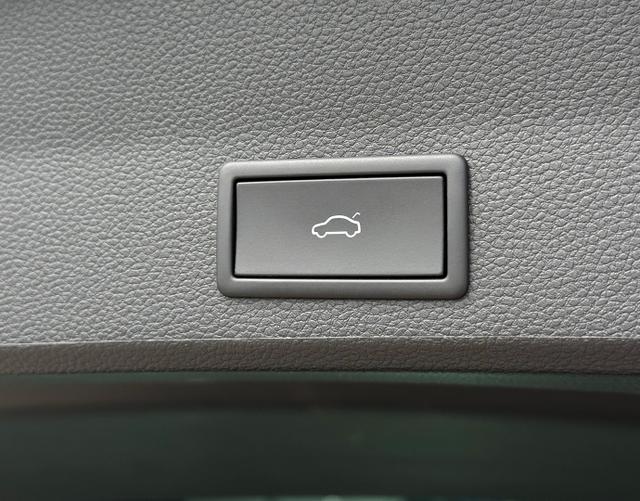 Kofferraum elektrisch Seat Ateca FR 1.5 TSI ACT 150 DSG