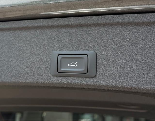 Kofferraum elektrisch Audi A4 Avant 50 quattro 3.0 TDI S line