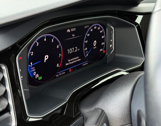Digitales Cockpit Volkswagen Taigo R-Line 1.5 TSI OPF 150 DSG