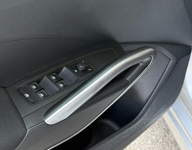 Fahrertür Highlights Skoda Fabia Style 1.0 TSI 