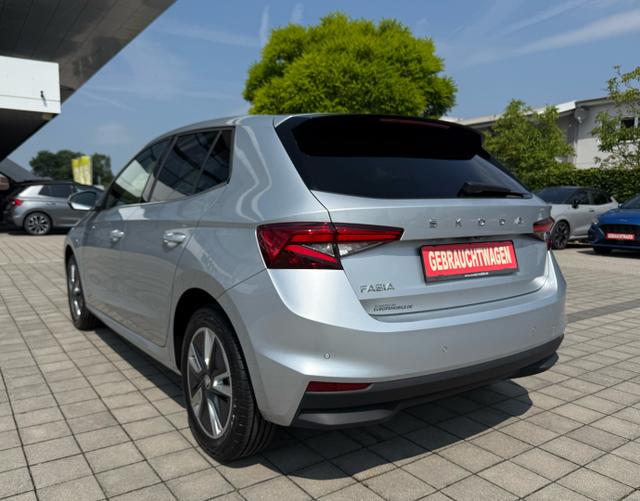 Hinten Skoda Fabia Style 1.0 TSI 
