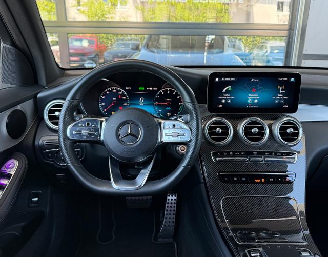 Innenraum Mercedes-Benz GLC 300 de Plug-in-Hybrid 4Matic AMG