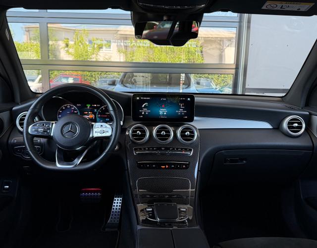 Innenraum Mercedes-Benz GLC 300 de Plug-in-Hybrid 4Matic AMG