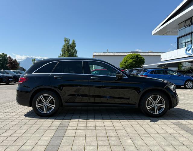 Beifahrerseite Mercedes-Benz GLC 300 de Plug-in-Hybrid 4Matic AMG