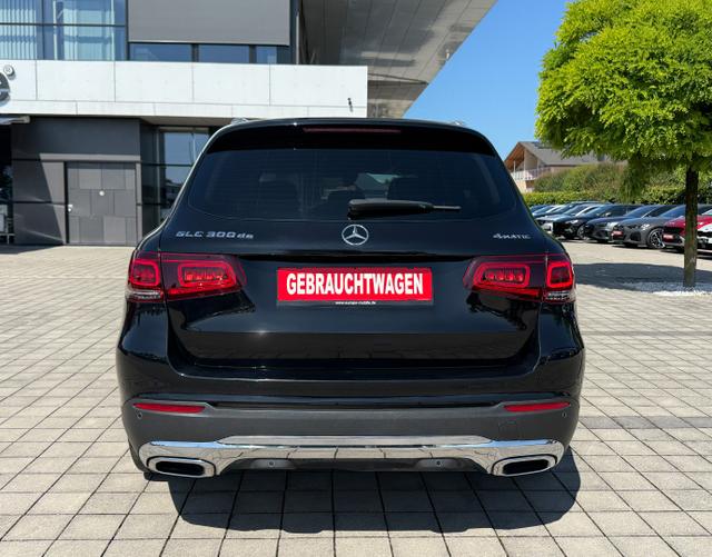 Heck Mercedes-Benz GLC 300 de Plug-in-Hybrid 4Matic AMG