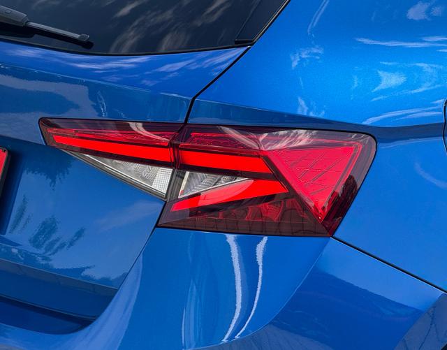 LED Scheinwerfer Skoda Fabia Style 1.0 TSI 110