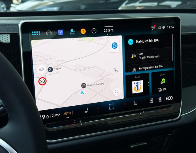 Touchscreen Display Volkswagen Passat Variant 2025 Business 1.5 TSI eHybrid 150kW 