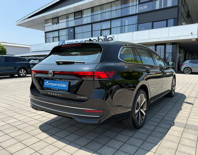 Hinten Volkswagen Passat Variant 2025 Business 1.5 TSI eHybrid 150kW