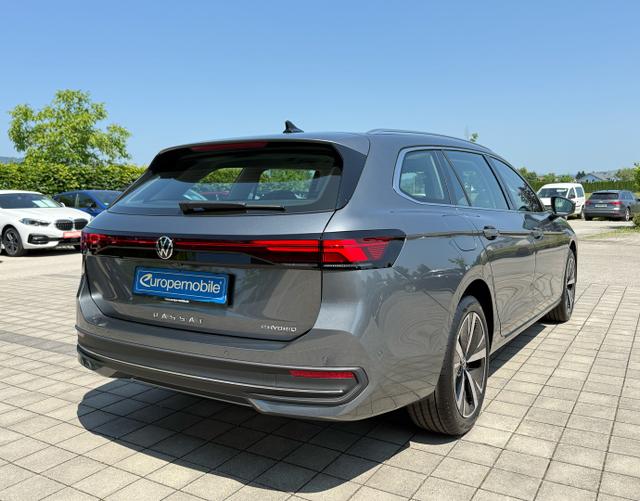 Hinten Volkswagen Passat Variant 2025 Business 1.5 TSI eHybrid 150kW 