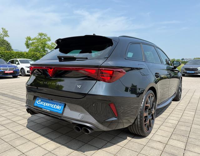Hinten Cupra Leon Sportstourer 2025 H3 VZ EXTREME 2.0 TSI 245 kW DSG
