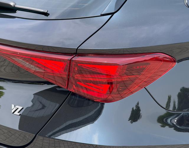 LED Rückleuchte Cupra Leon Sportstourer 2025 H3 VZ EXTREME 2.0 TSI 245 kW DSG