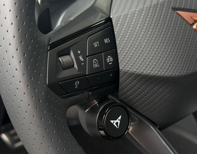Multifunktionslenkrad Cupra Leon Sportstourer 2025 H3 VZ EXTREME 2.0 TSI 245 kW DSG