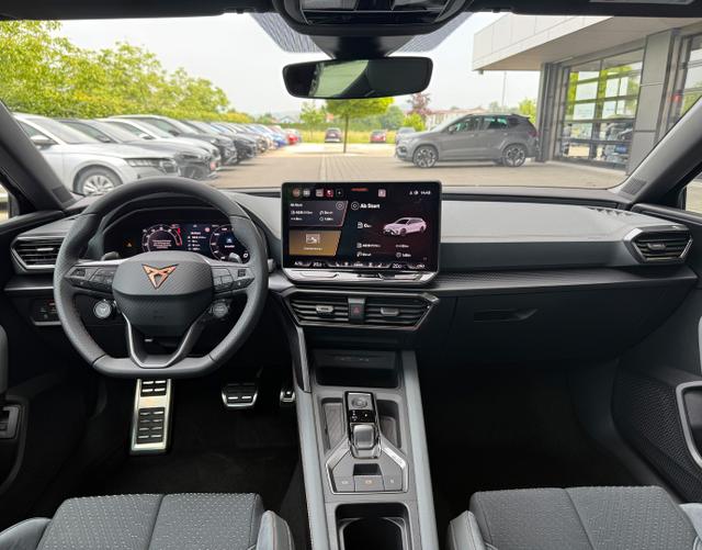 Innenraum Cupra Leon Sportstourer 2025 H3 VZ EXTREME 2.0 TSI 245 kW DSG