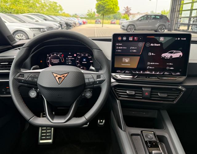 Innenraum Cupra Leon Sportstourer 2025 H3 VZ EXTREME 2.0 TSI 245 kW DSG