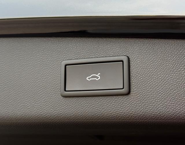 Kofferraum elektrisch Cupra Leon Sportstourer 2025 H3 VZ EXTREME 2.0 TSI 245 kW DSG