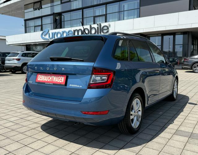 Hinten Skoda Fabia Combi STYLE 1.0 TSI OPF 95 DSG