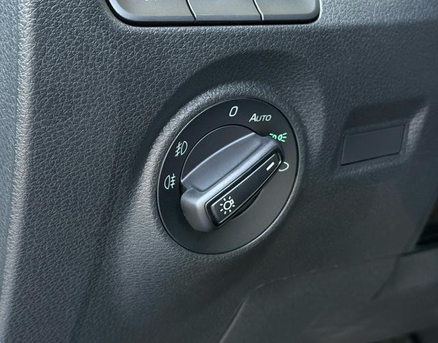 Lichtschalter Skoda Fabia Combi STYLE 1.0 TSI OPF 95 DSG