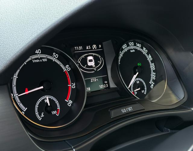 Digitales Cockpit Skoda Fabia Combi STYLE 1.0 TSI OPF 95 DSG