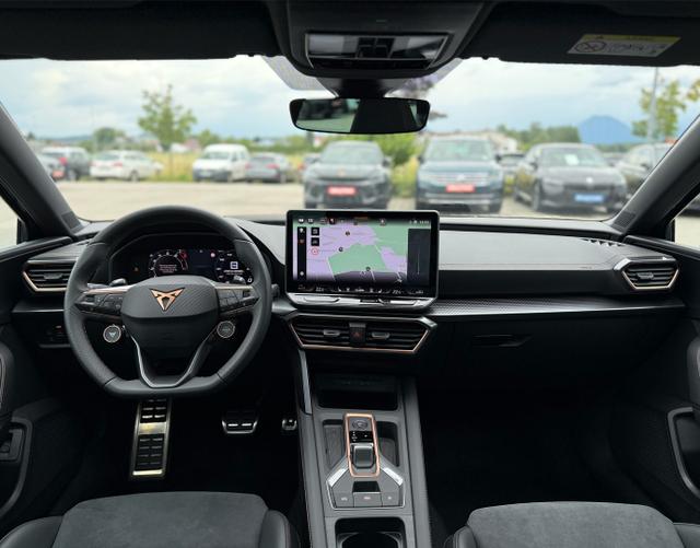 Innenraum Cupra Leon 2026 Sportstourer VZ