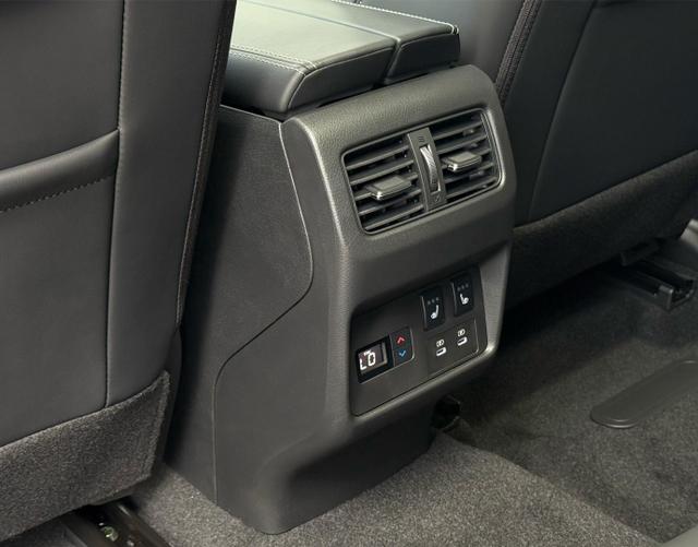 Nissan X-Trail 2025 H9 Tekna + 7-SITZER