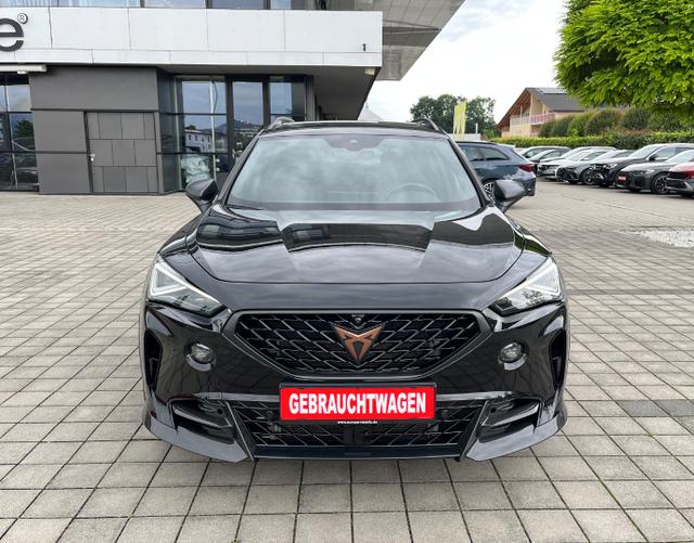 Vorne Cupra Formentor VZ5 2.5 TSI DSG 4Drive