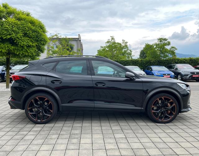 Beifahrerseite Cupra Formentor VZ5 2.5 TSI DSG 4Drive