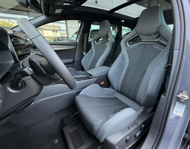 Vordersitze Polsterung Cupra Leon Sportstourer 2025 H3 VZ EXTREME 