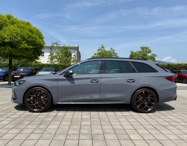 Fahrerseite Cupra Leon Sportstourer 2025 H3 VZ EXTREME 