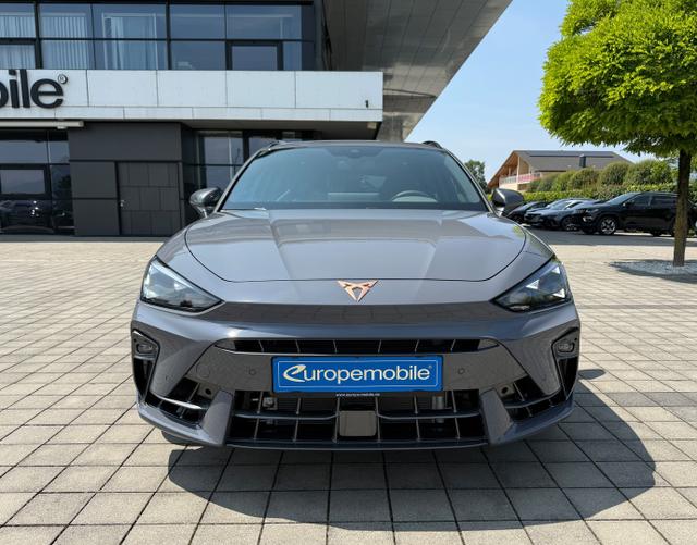 Vorne Cupra Leon Sportstourer 2025 H3 VZ EXTREME 