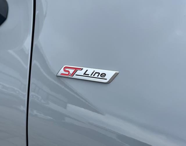 Logo Ford Puma ST-Line X 1.0 EcoBoost 155