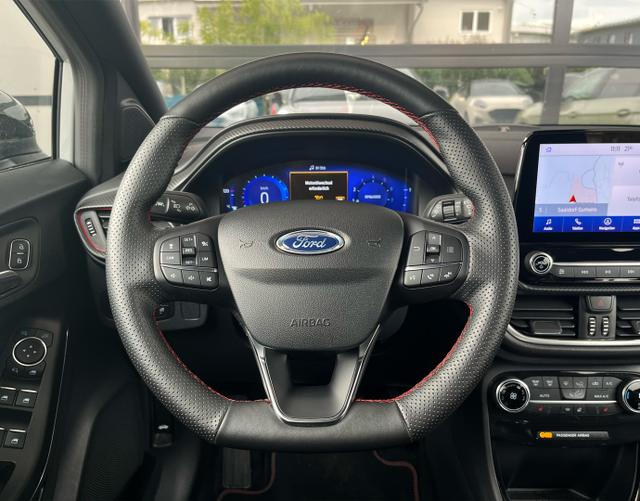 Lenkrad Ford Puma ST-Line X 1.0 EcoBoost 155