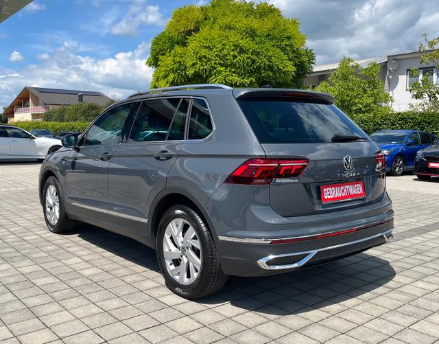 Hinten Volkswagen Tiguan Elegance 1.5 TSI EVO 150 DSG