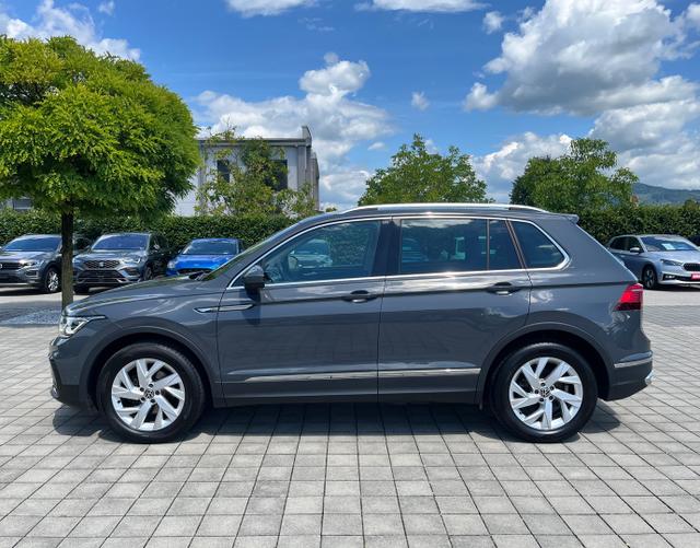 Fahrerseite Volkswagen Tiguan Elegance 1.5 TSI EVO 150 DSG