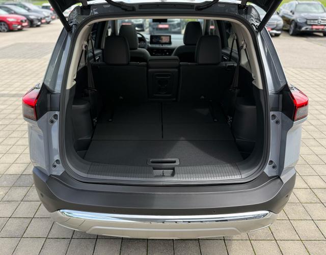 Kofferraum Nissan X-Trail 2025 H9 Tekna + 7-SITZER