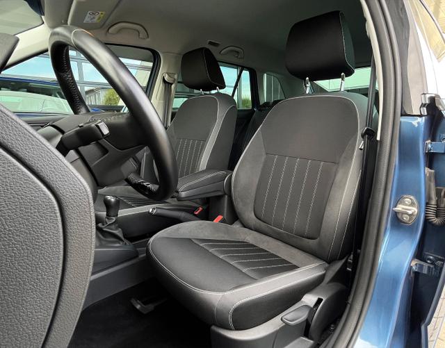 Vordersitze Polsterung Skoda Fabia Combi STYLE 1.0 TSI OPF 95
