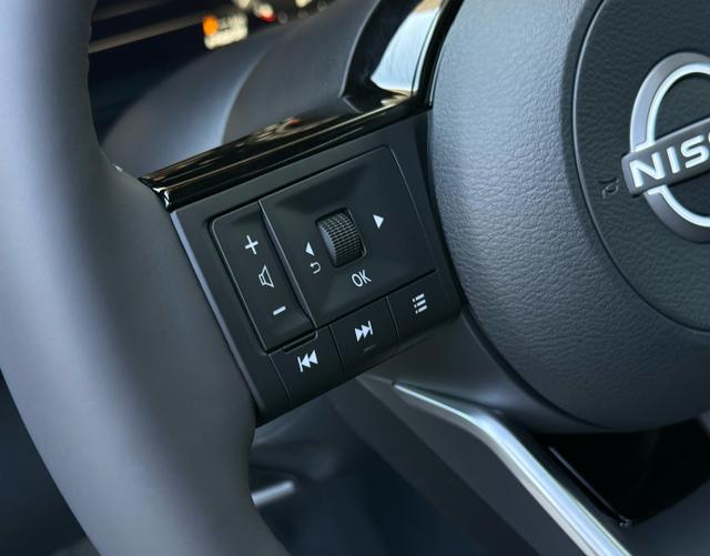 Multifunktionslenkrad Nissan Qashqai 2025 H9 Tekna+ 