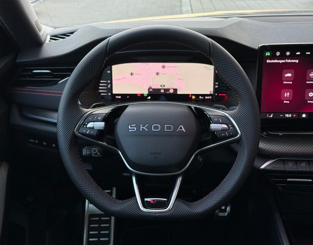 Lenkrad Skoda Octavia Combi 2025 H5 RS