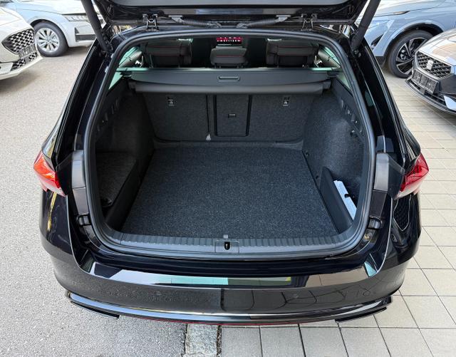 Kofferraum Skoda Octavia Combi 2025 H5 RS